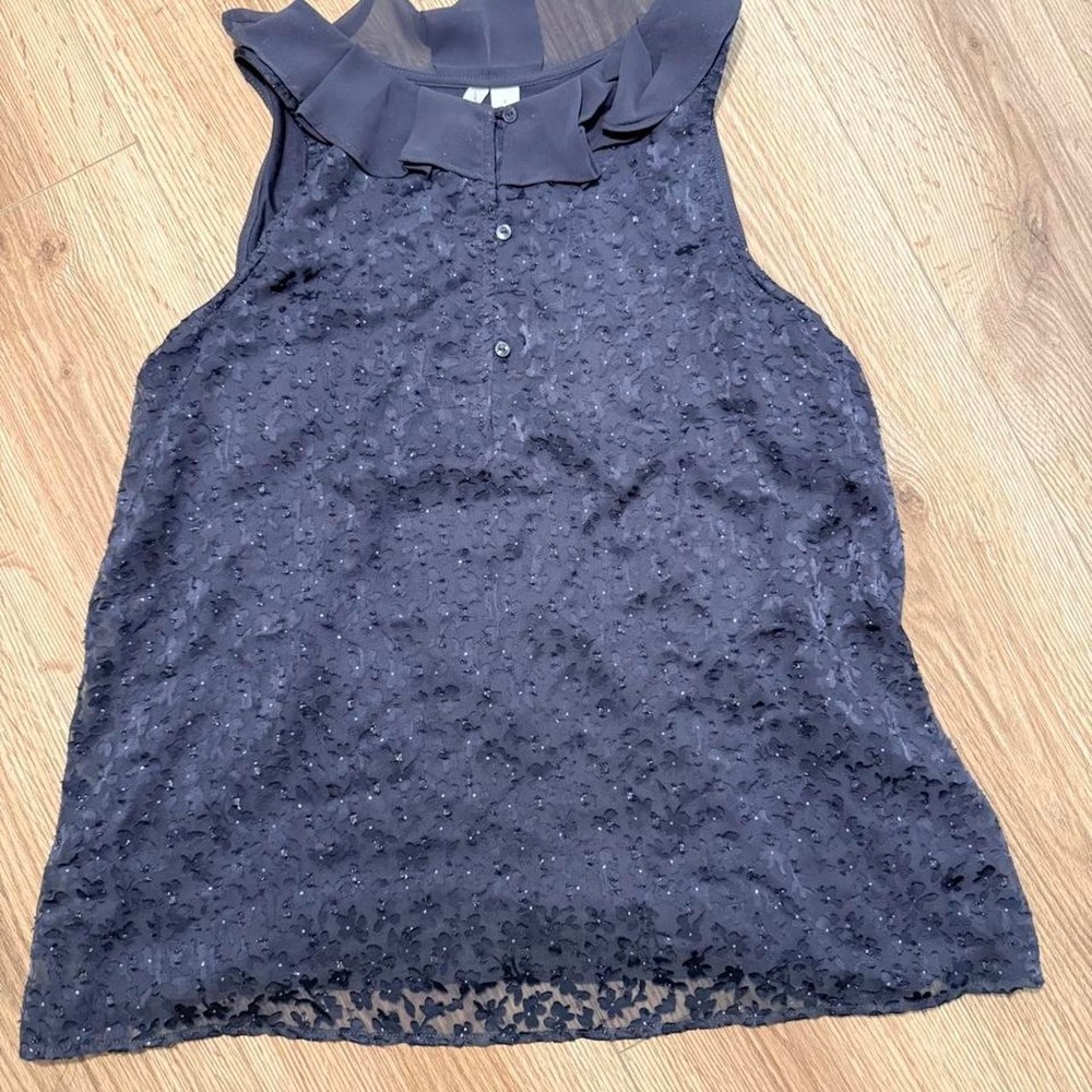 LC Lauren Conrad Black Floral Textured Ruffle Neck Sleeveless Blouse Large